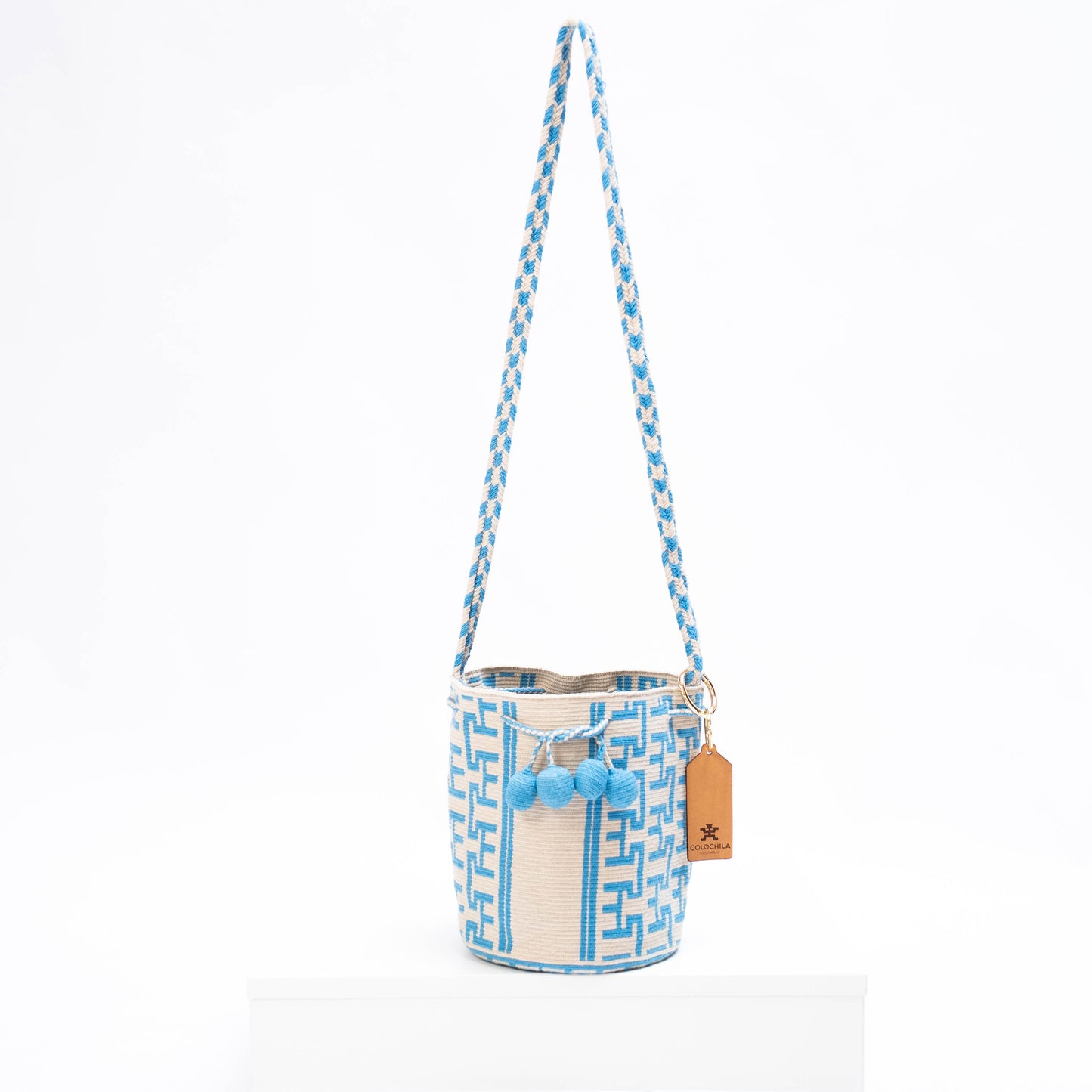 Handwoven 'Beatricita' Small Bag - White and Blue Mochila