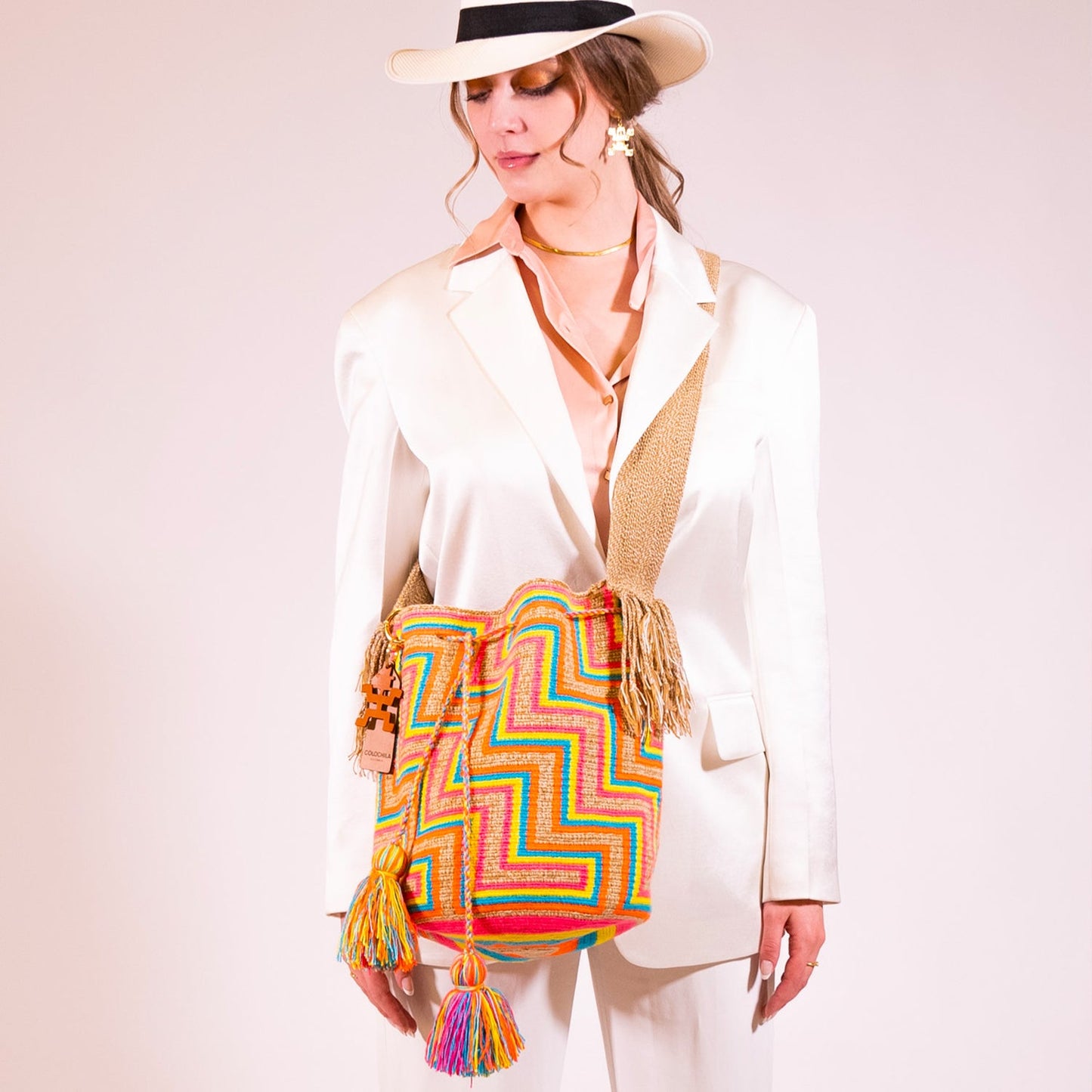 Handwoven Carolina Medium Bag - Colourful Mochila