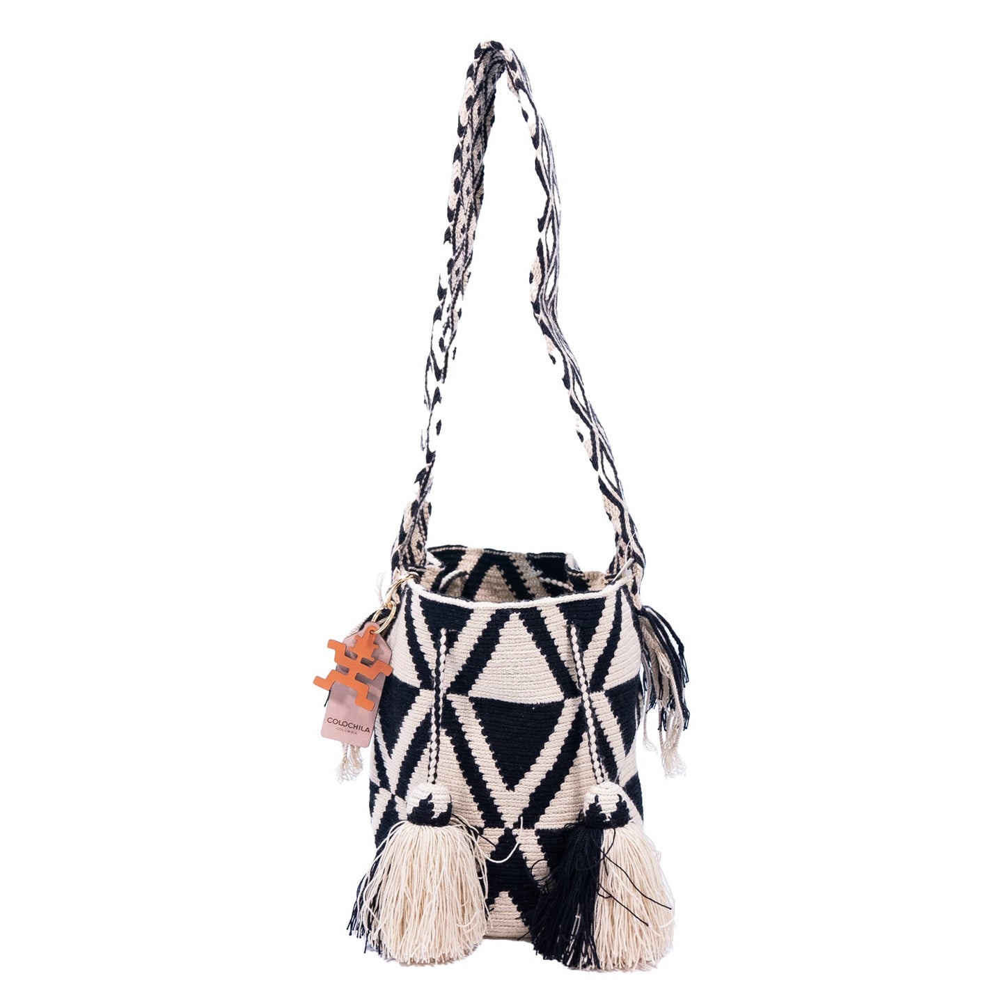 Handwoven 'Dina' Medium Bag - Black and White Mochila