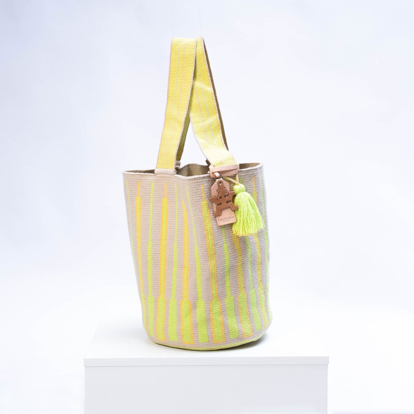 Handwoven 'Gloria' Large Bag - Green and Yellow Mochila